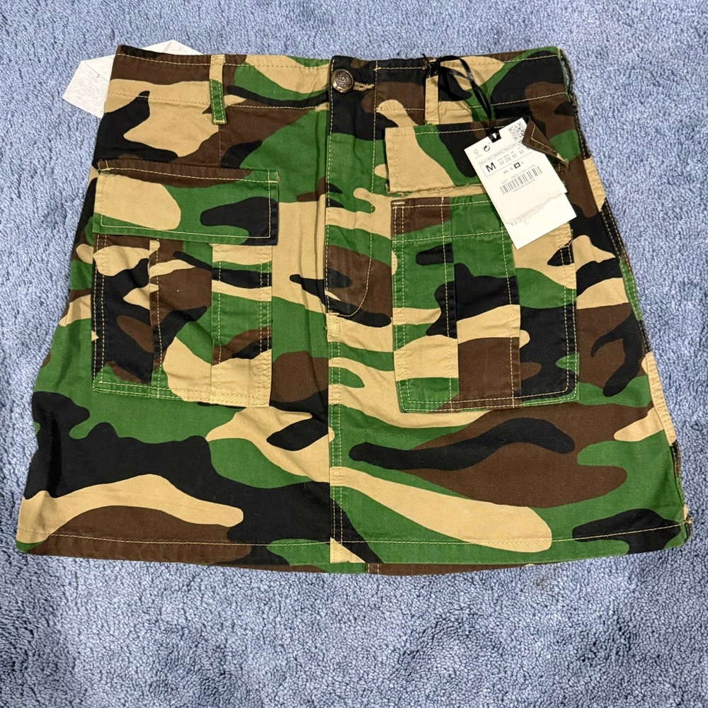 Zara Camo Skirt